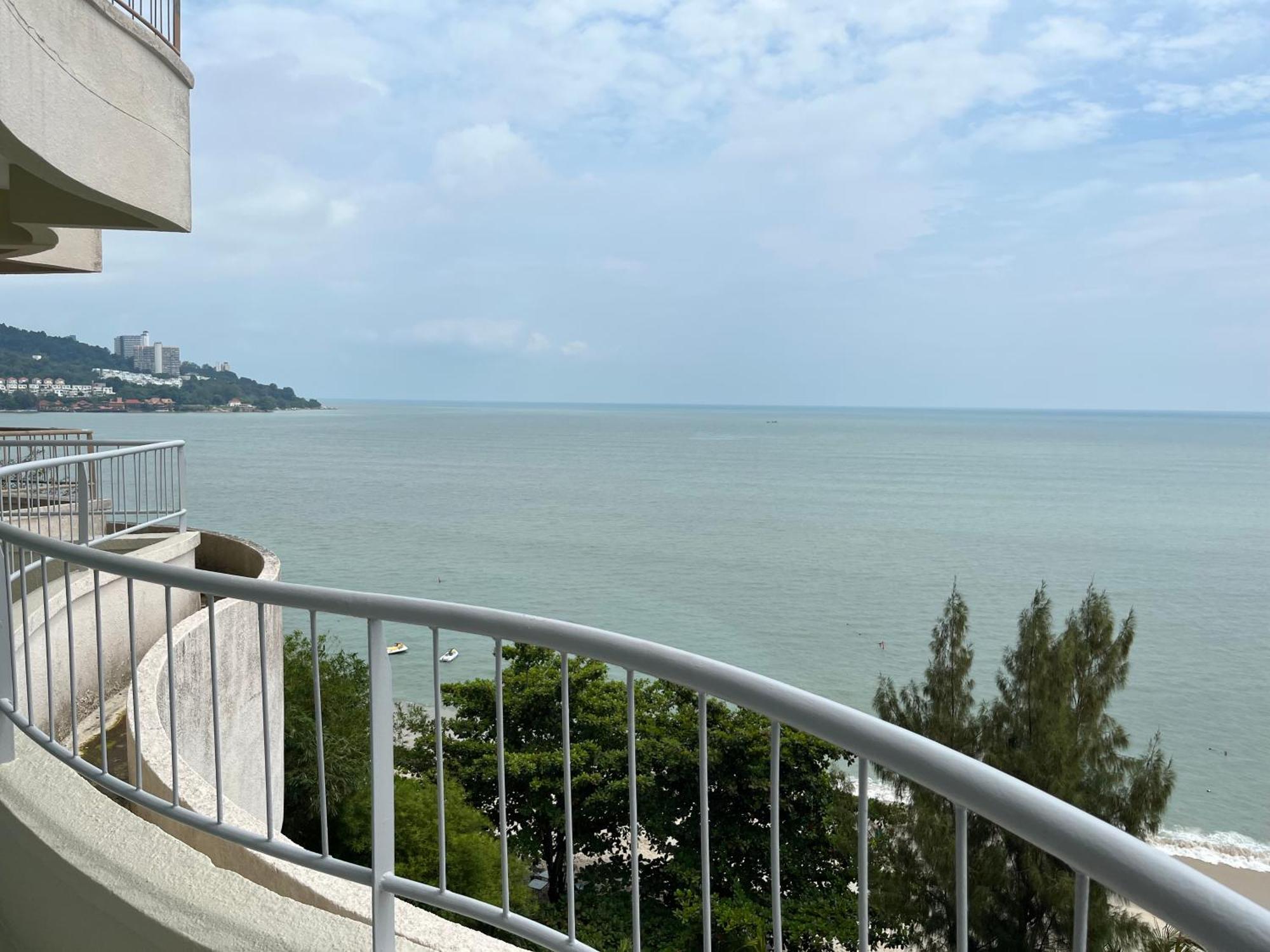 Paradise By The Sea In Penang By Veron At Rainbow Paradise Tanjung Bungah  Zewnętrze zdjęcie